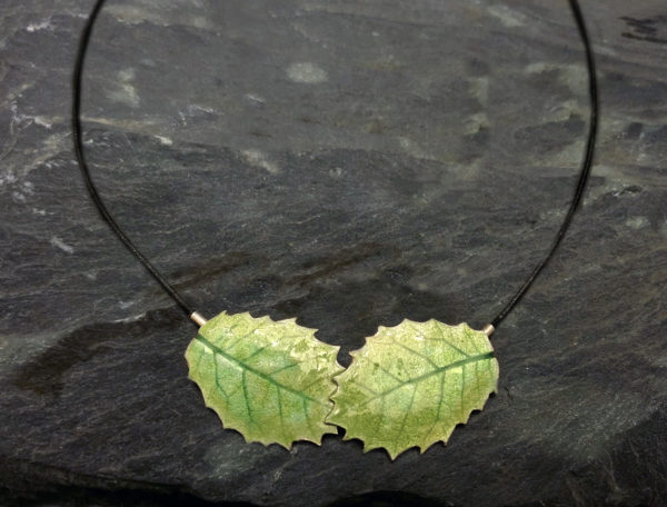 Oak-II enameled silver two leafs